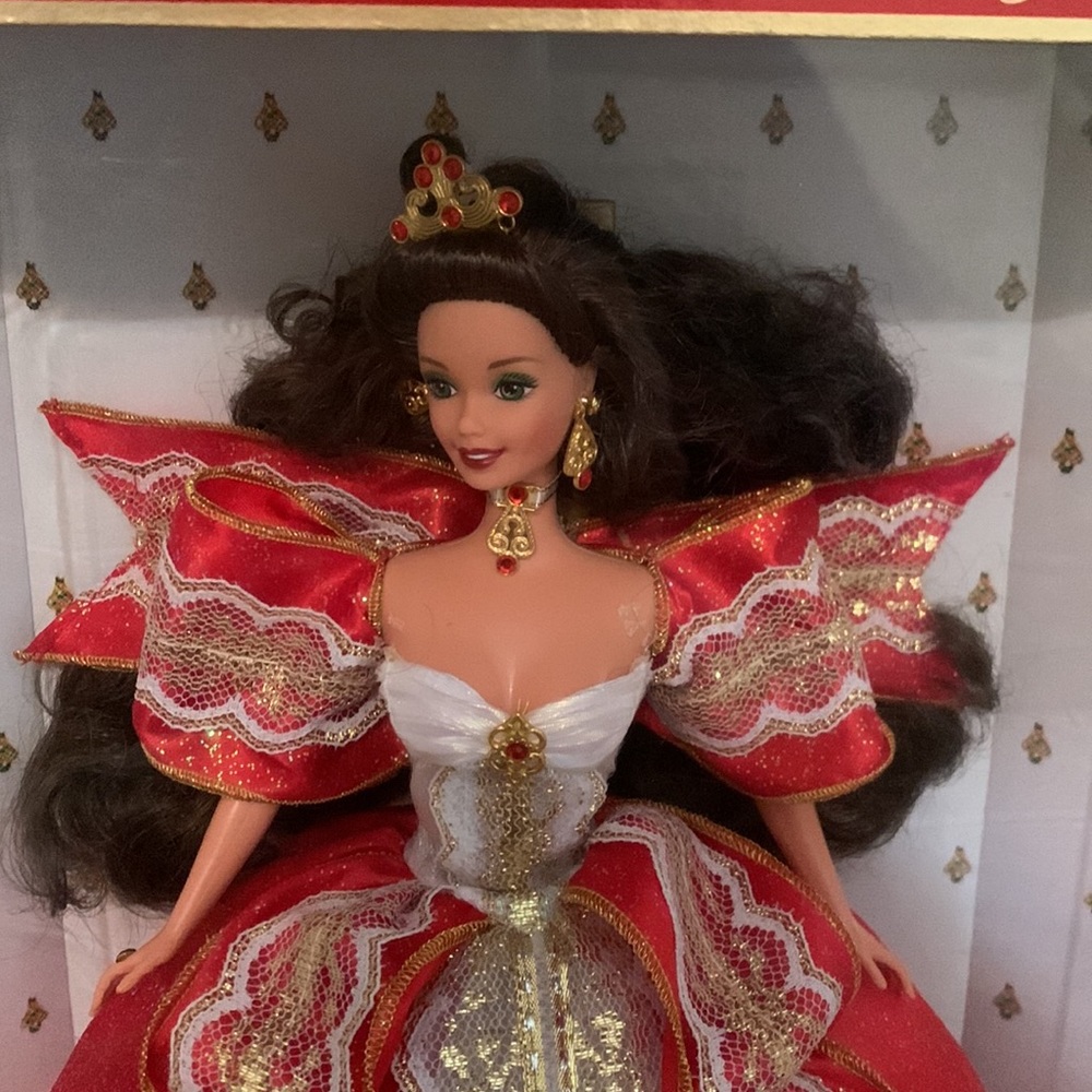 1997 holiday barbie - Picture 3 of 3